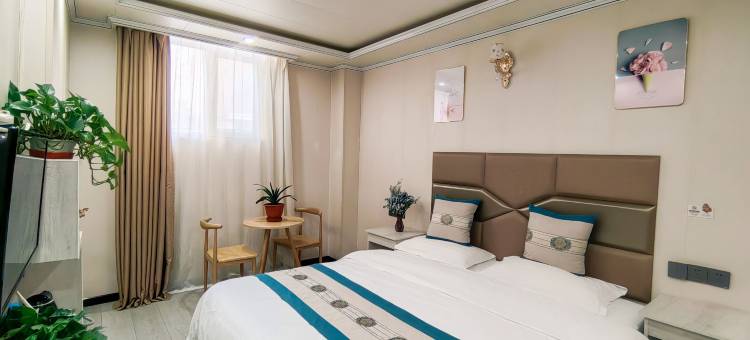 云航快捷酒店(西宁曹家堡机场海东西站店)图片