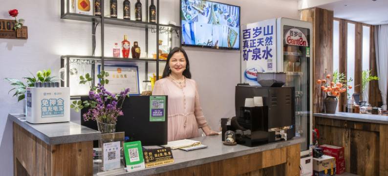 梦缘·一线江景·沱江精品民宿(凤凰古城虹桥店)图片