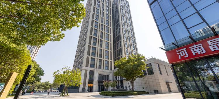 喜兴民宿(航海东路经开中心广场地铁站店)图片
