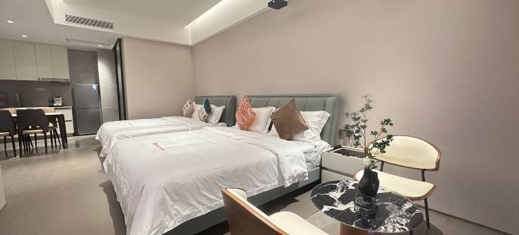 暖居轻奢公寓(珠海拱北口岸高铁站店)图片