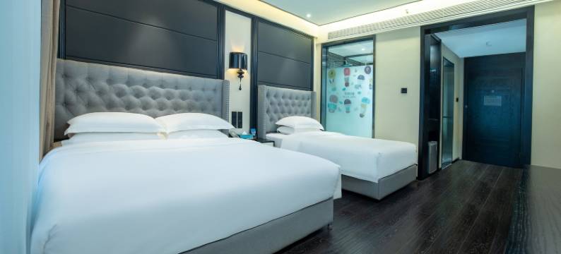 莫蓝酒店(开封万岁山武侠城西大门店)图片