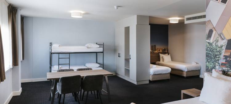 鹿特丹瞬息移动酒店(Rotterdam Teleport Hotel)图片