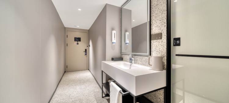 网鱼电竞酒店(杭州滨江大学城店)图片