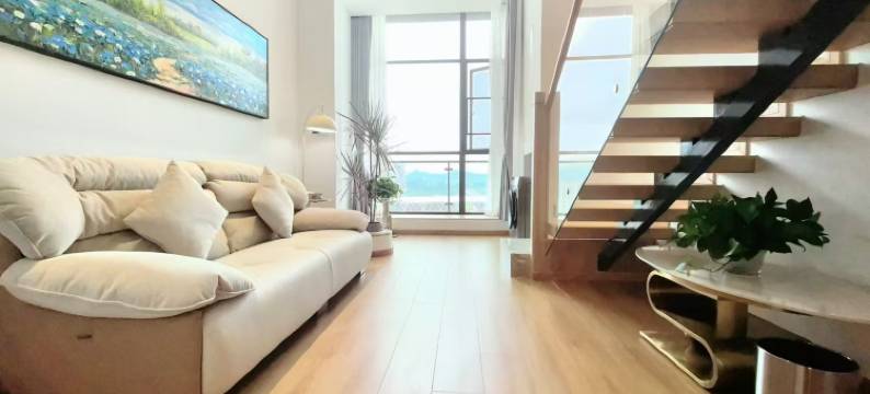 峨眉山浮光湖畔酒店(高铁站峨秀湖旅游度假区店)图片