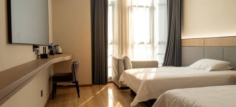 澳堡未来酒店(西安长安大学城店)图片