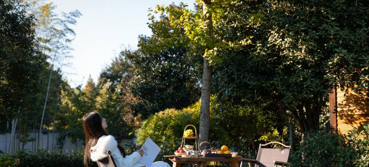 安吉深蓝计划·朴安VALDER FIELDS山川乡野私汤泡池轻奢民宿图片