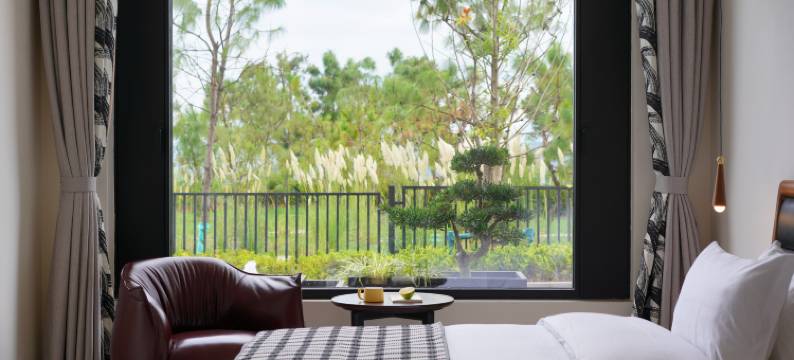 初奢·Light Luxury半山明月丨度假酒店(大理店)图片