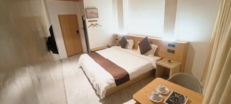 Terra Hotel Kawit图片