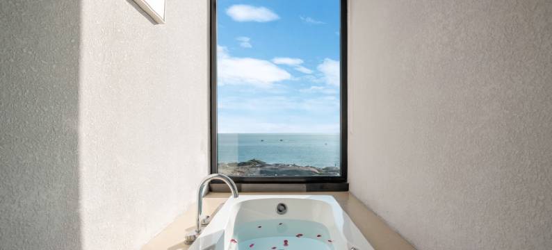 那由他智能海景民宿(青岛银海大世界店)图片