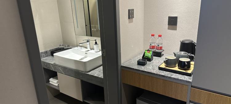 如家商旅酒店(沈阳于洪广场地铁站店)图片