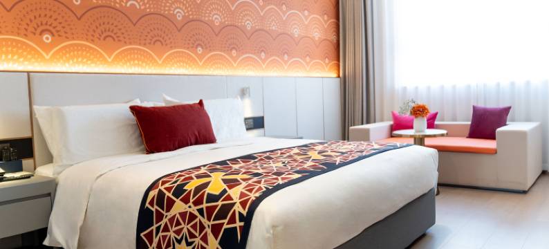 兰欧酒店(承德市隆化县政府店)图片