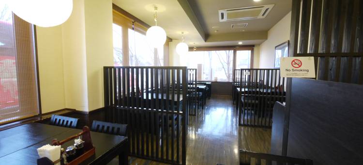 露樱COURT酒店山梨店(Hotel Route-Inn Court Yamanashi)图片