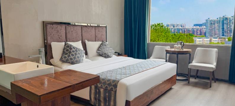 龙山派阁大酒店图片