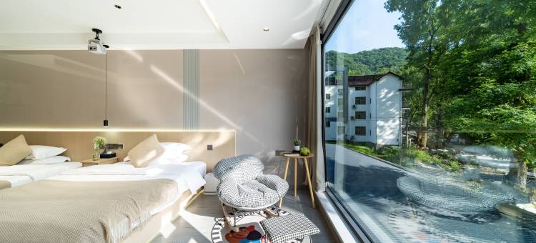 三陆山庄MOUNTAINSRIVERSBAMBOOSEA·轻奢美宿(水墨汀溪风景区店)图片