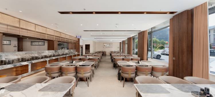 林芝明珠大酒店(林芝中心店)图片