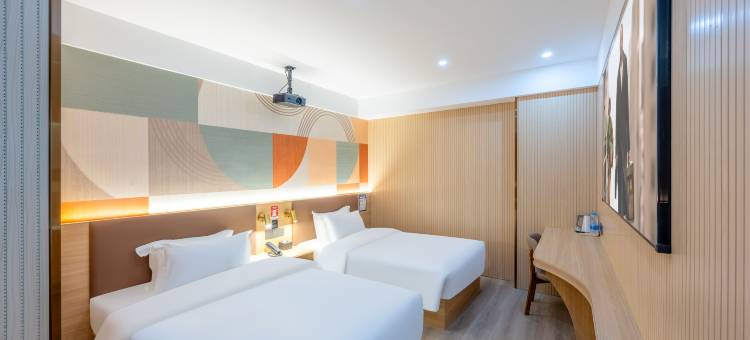 艺选安來酒店(天津五大道南开大学八里台地铁站店)图片