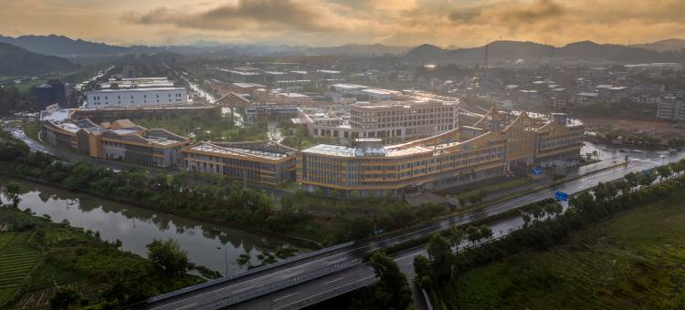 常山农投千寻酒店图片