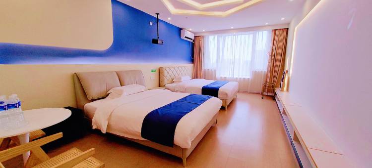 奇点智能酒店(德州德百物流批发城奥莱广场店)图片