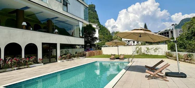 隐溪山涧民宿(二十元背景风景区店)图片