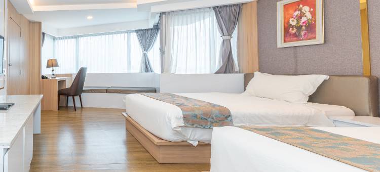 艾龙酒店(芭提雅中天海滩-四方水上市场店)(ELONG Hotel (Pattaya Jomtien Beach Branch))图片
