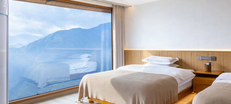 龙脊·云山居民宿(九龙五虎观景台店)图片