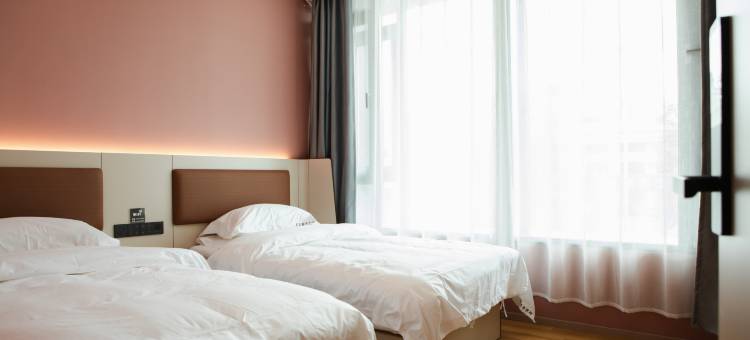 富裕星空商务宾馆图片