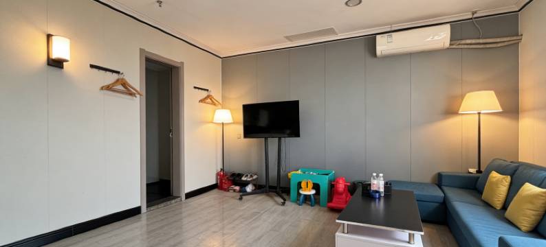 至臻Carry美宿公寓(佛山容桂渔人码头店)图片