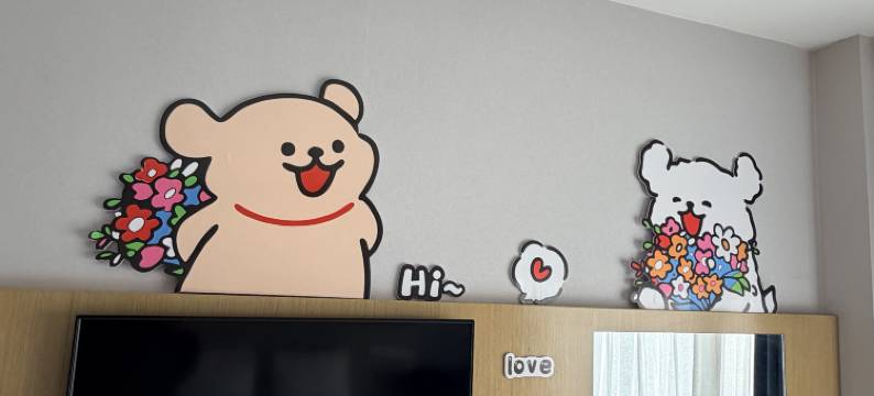 鞍山中心智选假日酒店图片