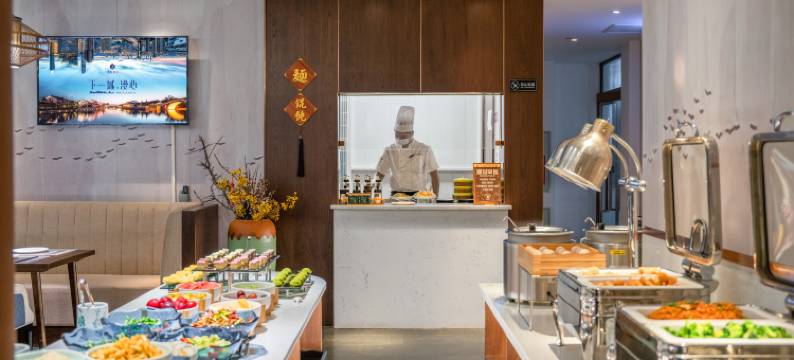 开封清明上河园鼓楼广场｜御和府•古典园林度假酒店图片