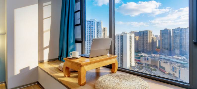 智住酒店(乐山高铁站世豪广场店)图片