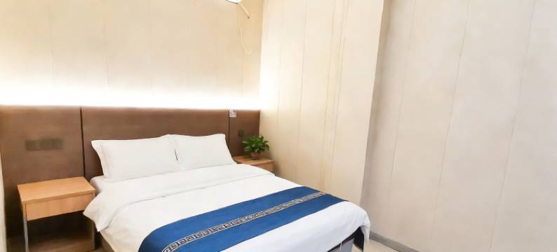 华逸酒店(睢宁县天虹大道店)图片