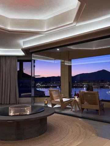 丽江云渡•日照金山·雪山湖景度假民宿图片