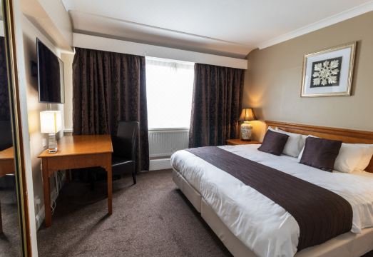 Grand Hotel Gosforth Park Hotel Overview