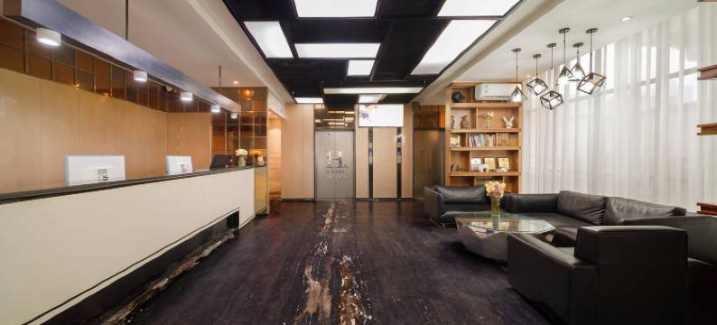 H酒店(西安明城墙西门外精品店)图片