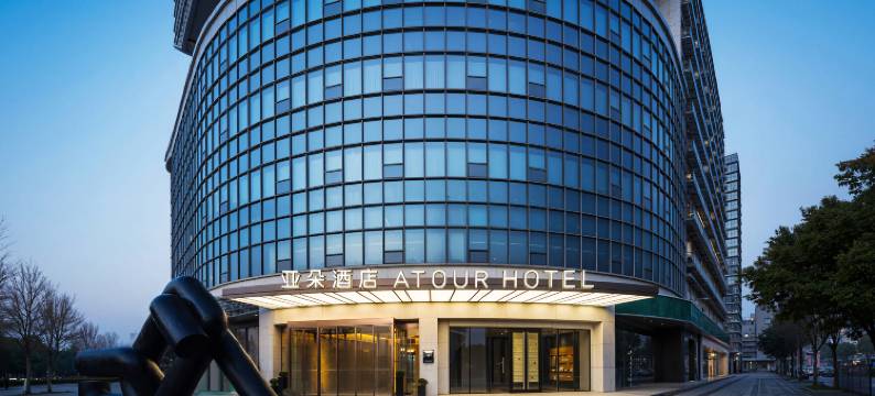 武汉江汉路江汉关江景亚朵酒店图片