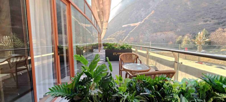 云驿里酒店(九寨沟景区游客中心店)图片