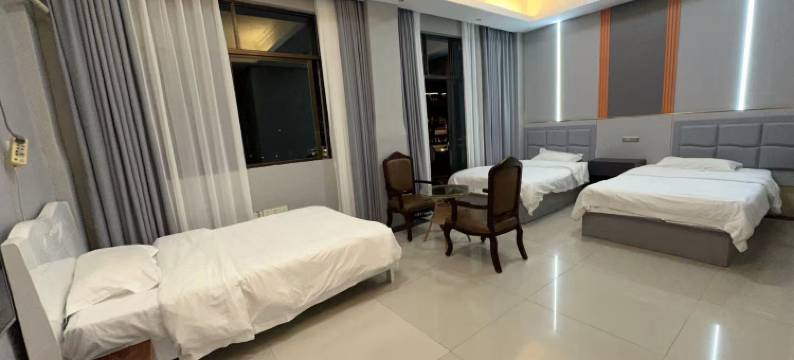 三亚凤凰楼酒店(三亚湾凤凰机场店)图片