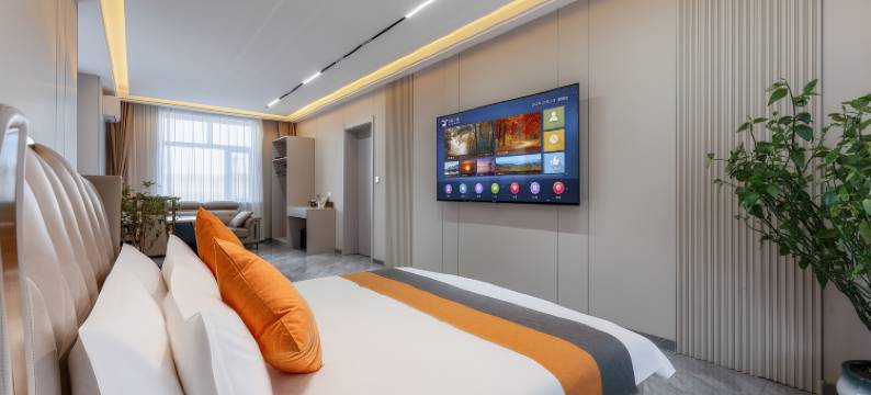 逊克乌娜吉白桦小镇别墅酒店图片