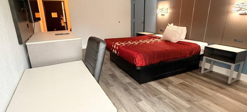 拉克罗斯科拉泰尔酒店及套房by Jasper(Coratel Inn & Suites by Jasper La Crosse)图片