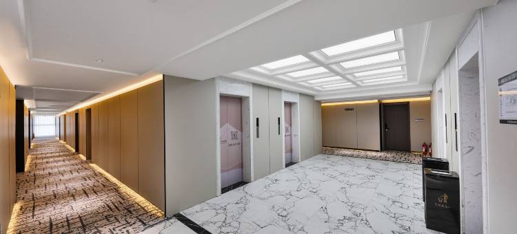 欢城·Cloud电竞电影民宿(邯郸学院万达广场店)图片