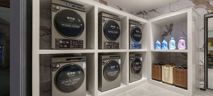 百世昌禾美酒店(阿勒泰博物馆阿勒泰市体育公园店)图片