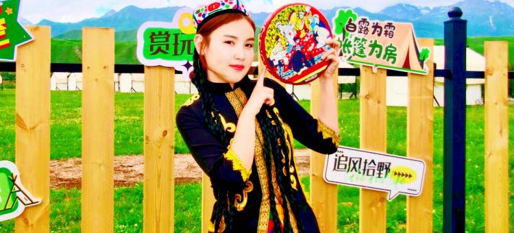 唐布拉百里画廊松果野奢营地图片