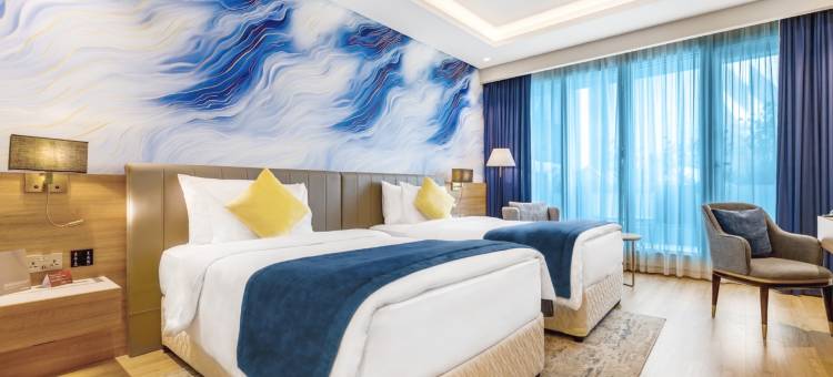 迪拜阿尔布斯坦瑞享酒店(Mövenpick Grand Al Bustan Dubai)图片