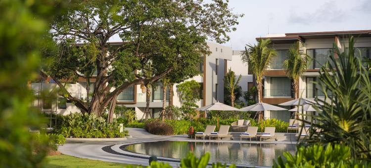 普吉岛拉崴察殿酒店(Chatrium Phuket Rawai)图片