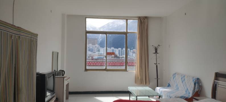 林芝鑫都旅社图片