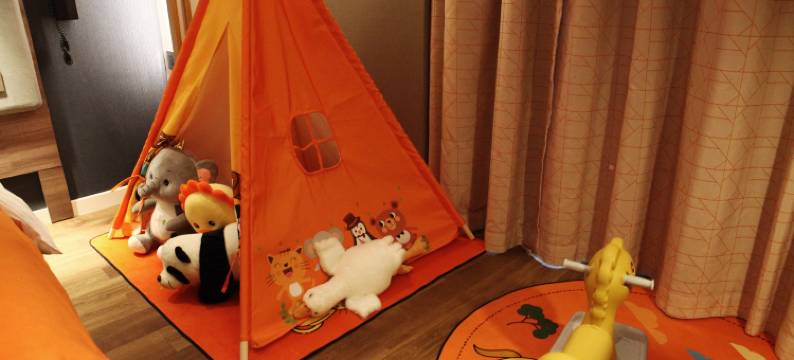 开封迪臣智选假日酒店图片