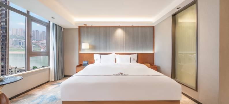 重庆欢朋商务酒店(长嘉汇弹子石老街店)图片