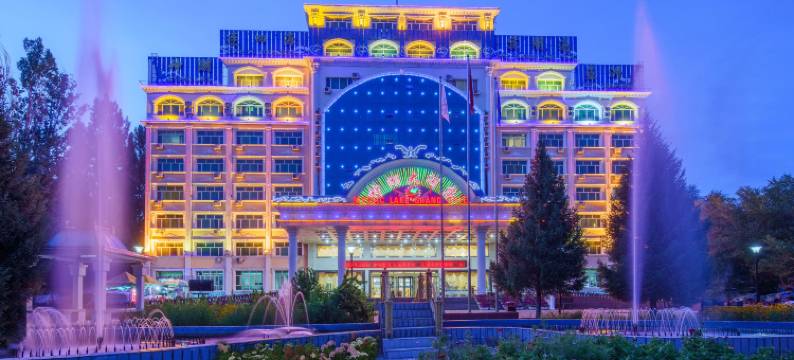 布尔津神湖大酒店图片