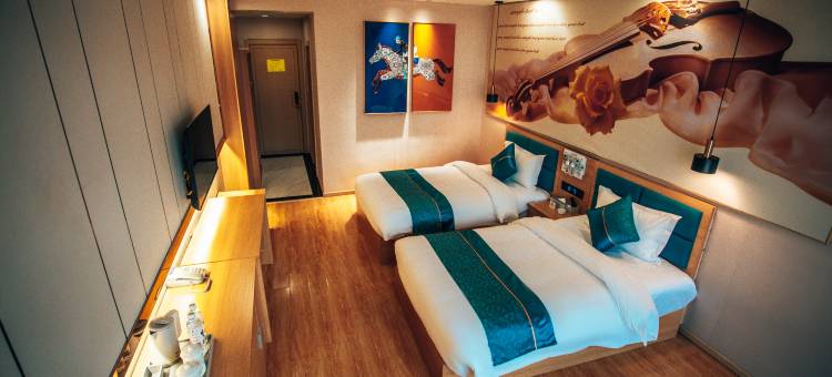 云上四季酒店(那曲市民政局店)图片