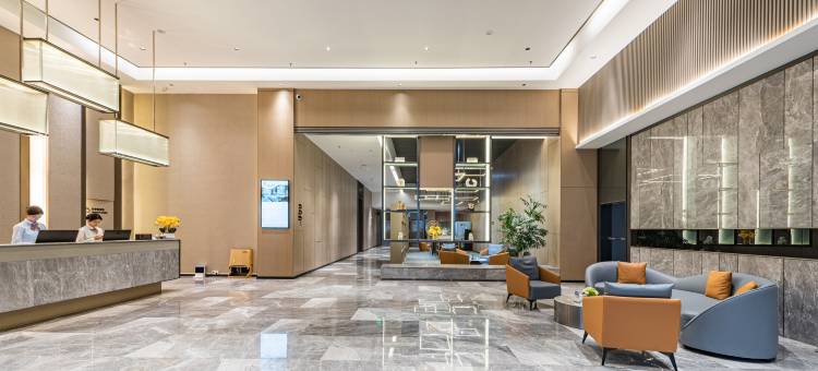 铂顿国际公寓(中山黄圃店)图片